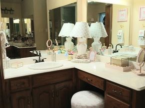 1120  Hidden Oaks Drive , Bedford Texas 76022