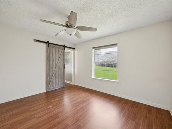 229  Mountain View Drive , Azle Texas 76020