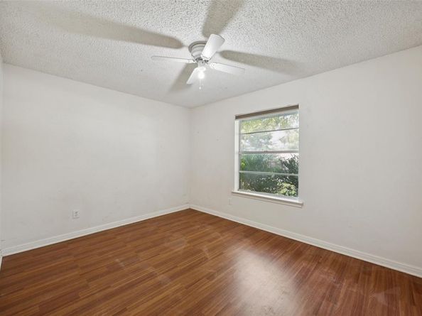 229  Mountain View Drive , Azle Texas 76020