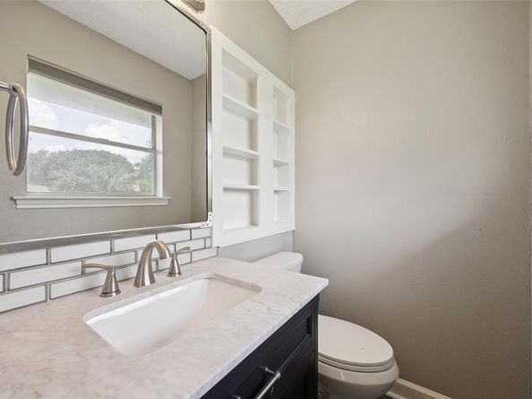 229  Mountain View Drive , Azle Texas 76020