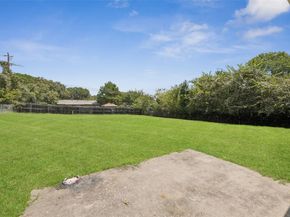 229  Mountain View Drive , Azle Texas 76020