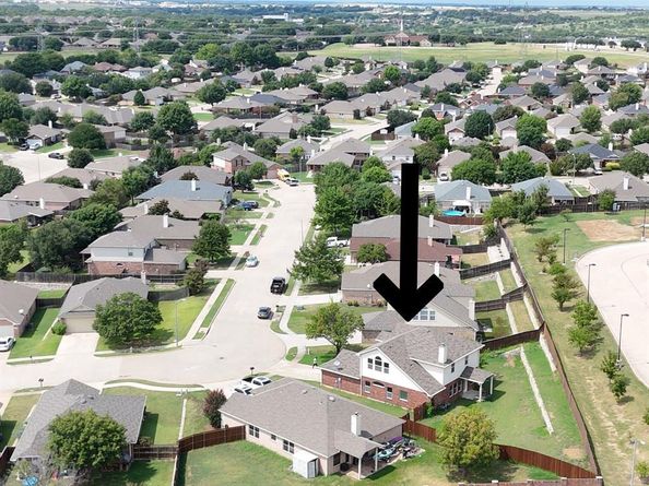 10421  Trevino Lane , Benbrook Texas 76126