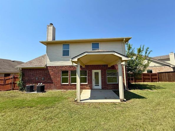 10421  Trevino Lane , Benbrook Texas 76126