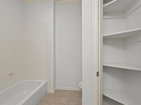 4452  Jardin Street , Irving Texas 75038