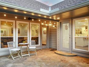 7307  Hundley Boulevard , Dallas Texas 75231