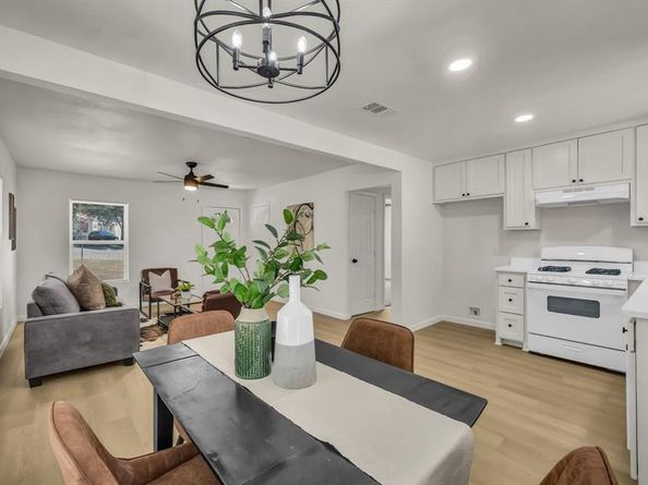 1617  Montrose Drive , River Oaks Texas 76114