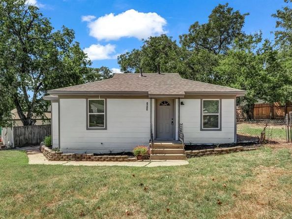 1617  Montrose Drive , River Oaks Texas 76114
