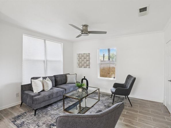 1107 S Waverly Drive , Dallas Texas 75208