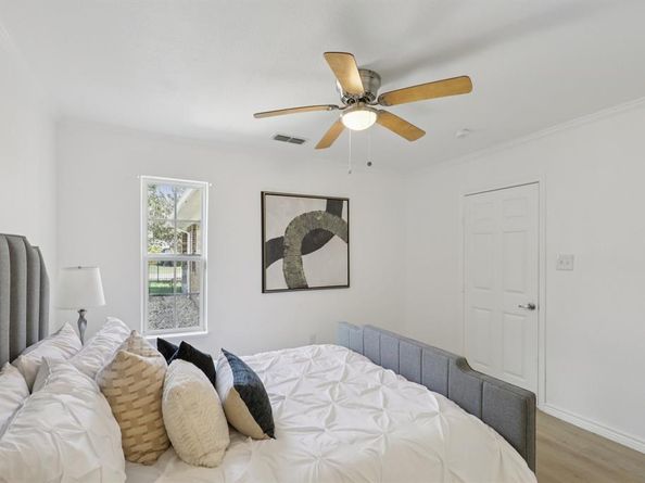 1107 S Waverly Drive , Dallas Texas 75208