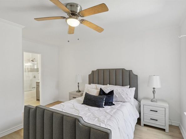 1107 S Waverly Drive , Dallas Texas 75208