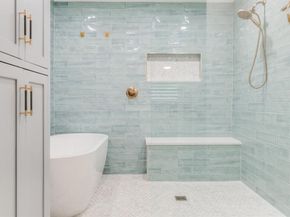 10907  Wonderland Trail , Dallas Texas 75229