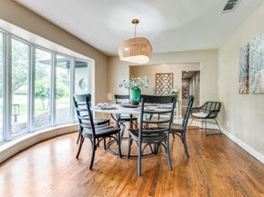 10907  Wonderland Trail , Dallas Texas 75229