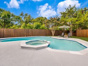 10907  Wonderland Trail , Dallas Texas 75229