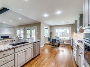 10907  Wonderland Trail , Dallas Texas 75229