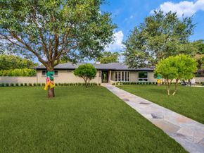 10907  Wonderland Trail , Dallas Texas 75229