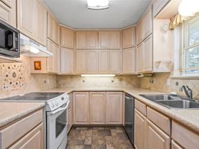 1913  Galahad Lane , Arlington Texas 76014