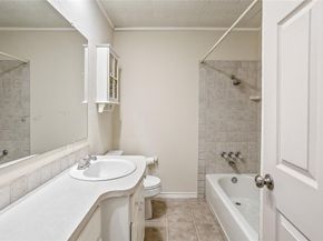 1913  Galahad Lane , Arlington Texas 76014