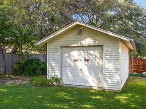 1913  Galahad Lane , Arlington Texas 76014