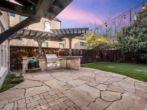4900 W Stanford Avenue , Dallas Texas 75209