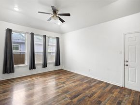 3831  Opal Avenue , Dallas Texas 75216