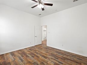 3831  Opal Avenue , Dallas Texas 75216