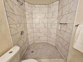 5550  Spring Valley Road  C14, Dallas Texas 75254