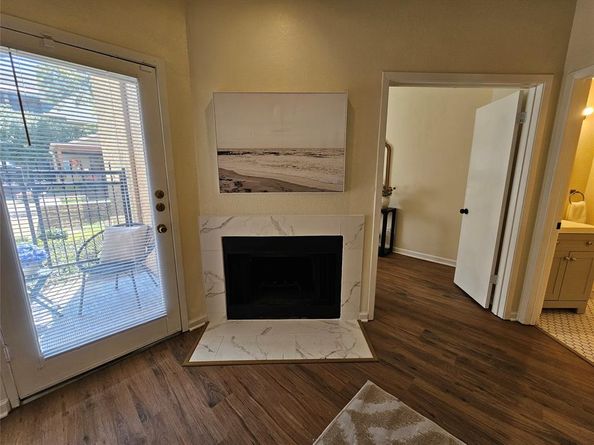 5550  Spring Valley Road  C14, Dallas Texas 75254