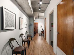 2011  Cedar Springs   305, Dallas Texas 75201