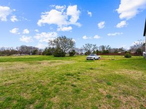 2075  Airport Road , Rockwall Texas 75087