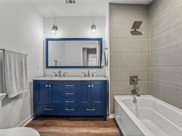 2075  Airport Road , Rockwall Texas 75087