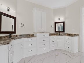 531 E Hickory Ridge Circle , Argyle Texas 76226