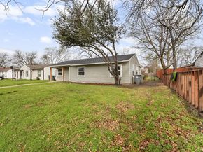 2655  Larry Drive , Dallas Texas 75228