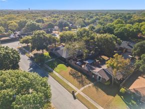 710  Waynelee Drive , Lancaster Texas 75146