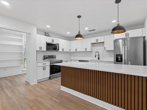 1227  Fernwood Avenue , Dallas Texas 75216