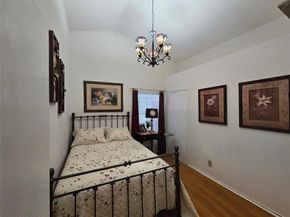 1004  Ashmount Lane , Arlington Texas 76017