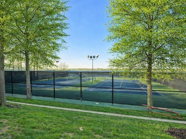 2101  Vista Ridge Court , Arlington Texas 76013