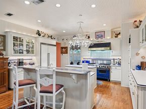 2101  Vista Ridge Court , Arlington Texas 76013
