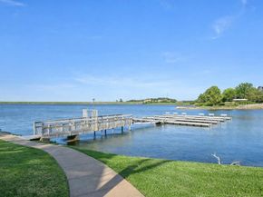 2101  Vista Ridge Court , Arlington Texas 76013
