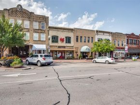 412  Oak Street , McKinney Texas 75069