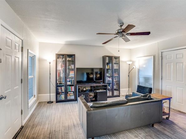 412  Oak Street , McKinney Texas 75069