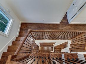 2114  Aylesport Drive , Dallas Texas 75201
