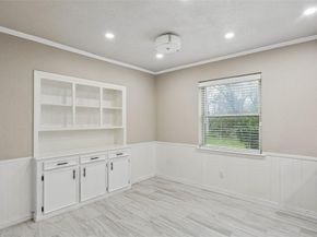 1705  Bobbie Lane , Garland Texas 75042