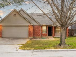 6003  Ivy Glen Drive , Arlington Texas 76017