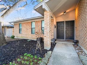1326  Dogwood Trail , Lewisville Texas 75067
