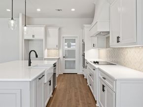 902  Boston Lane , River Oaks Texas 76114