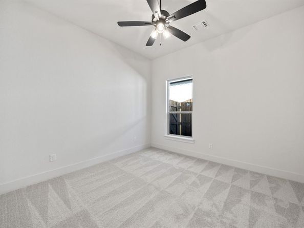 902  Boston Lane , River Oaks Texas 76114