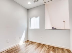 4213  Dickason Avenue  27, Dallas Texas 75219