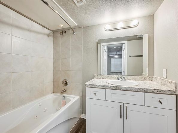 6108  Abrams Road  512, Dallas Texas 75231