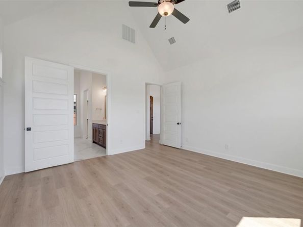 4715  Boyds Branch Drive , Arlington Texas 76005