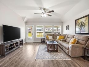 906  Horizon Ridge Circle , Little Elm Texas 75068